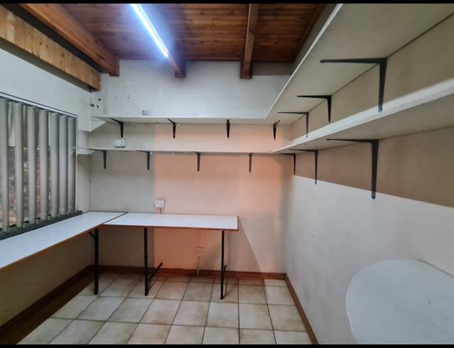 4 BEDROOM HOUSE FOR SALE IN VANDERBIJLPARK SE 2
